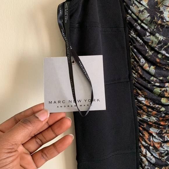 Andrew Marc bodycon dress NWT - Picture 6 of 8